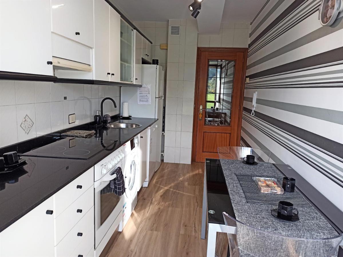 Duplex Con Vistas Al Picu Pienzu, Colunga Apartman Kültér fotó