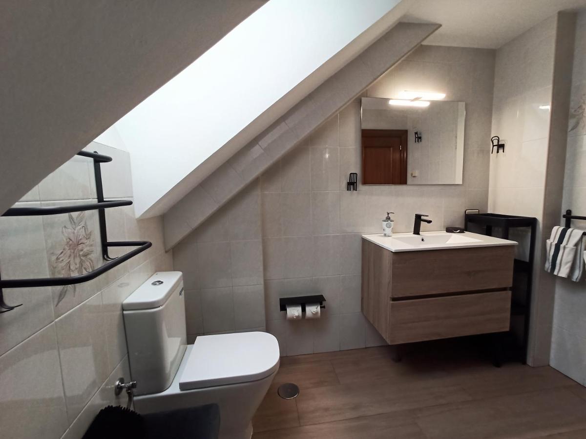 Duplex Con Vistas Al Picu Pienzu, Colunga Apartman Kültér fotó
