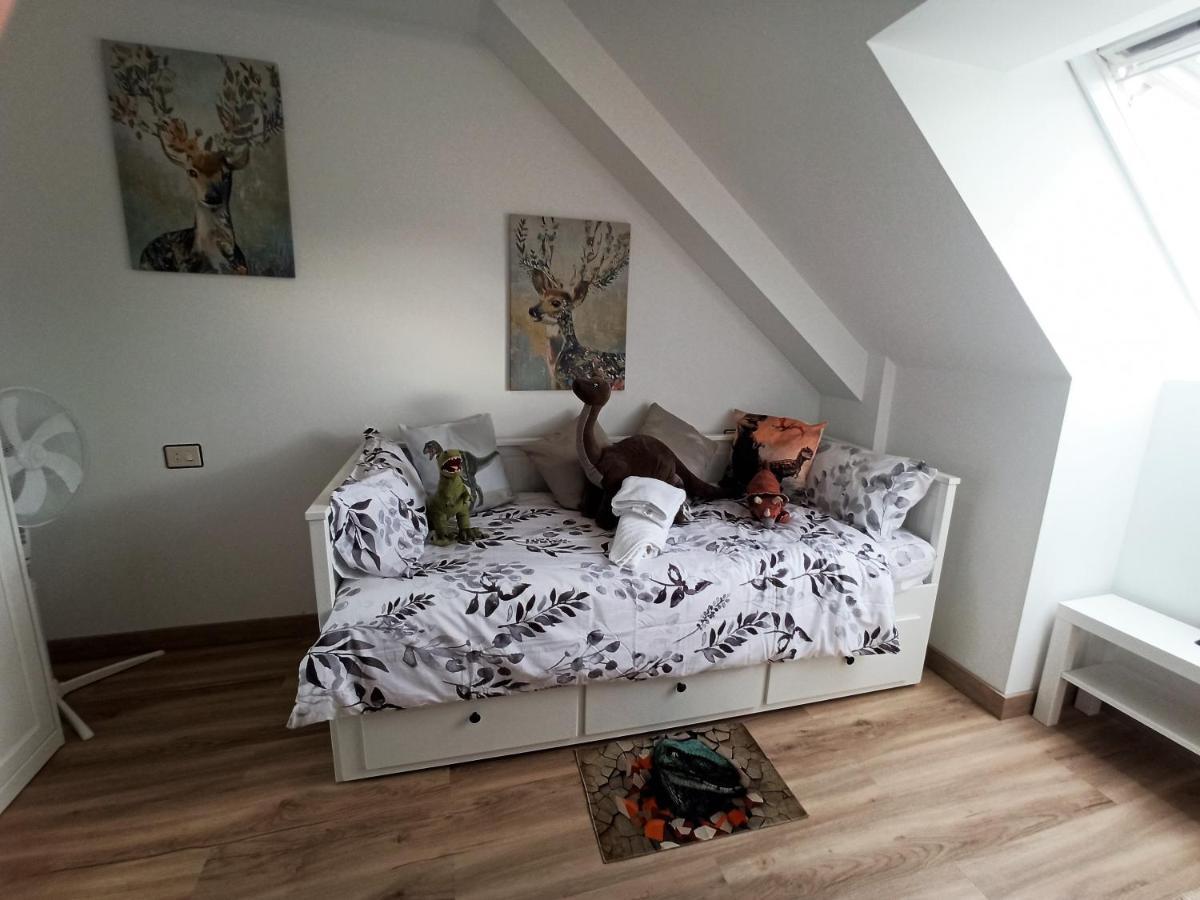Duplex Con Vistas Al Picu Pienzu, Colunga Apartman Kültér fotó