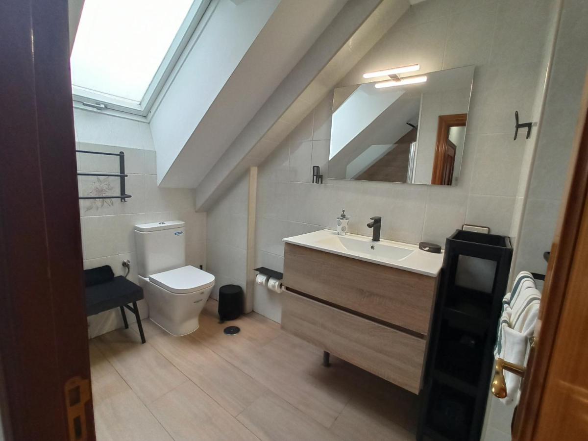 Duplex Con Vistas Al Picu Pienzu, Colunga Apartman Kültér fotó